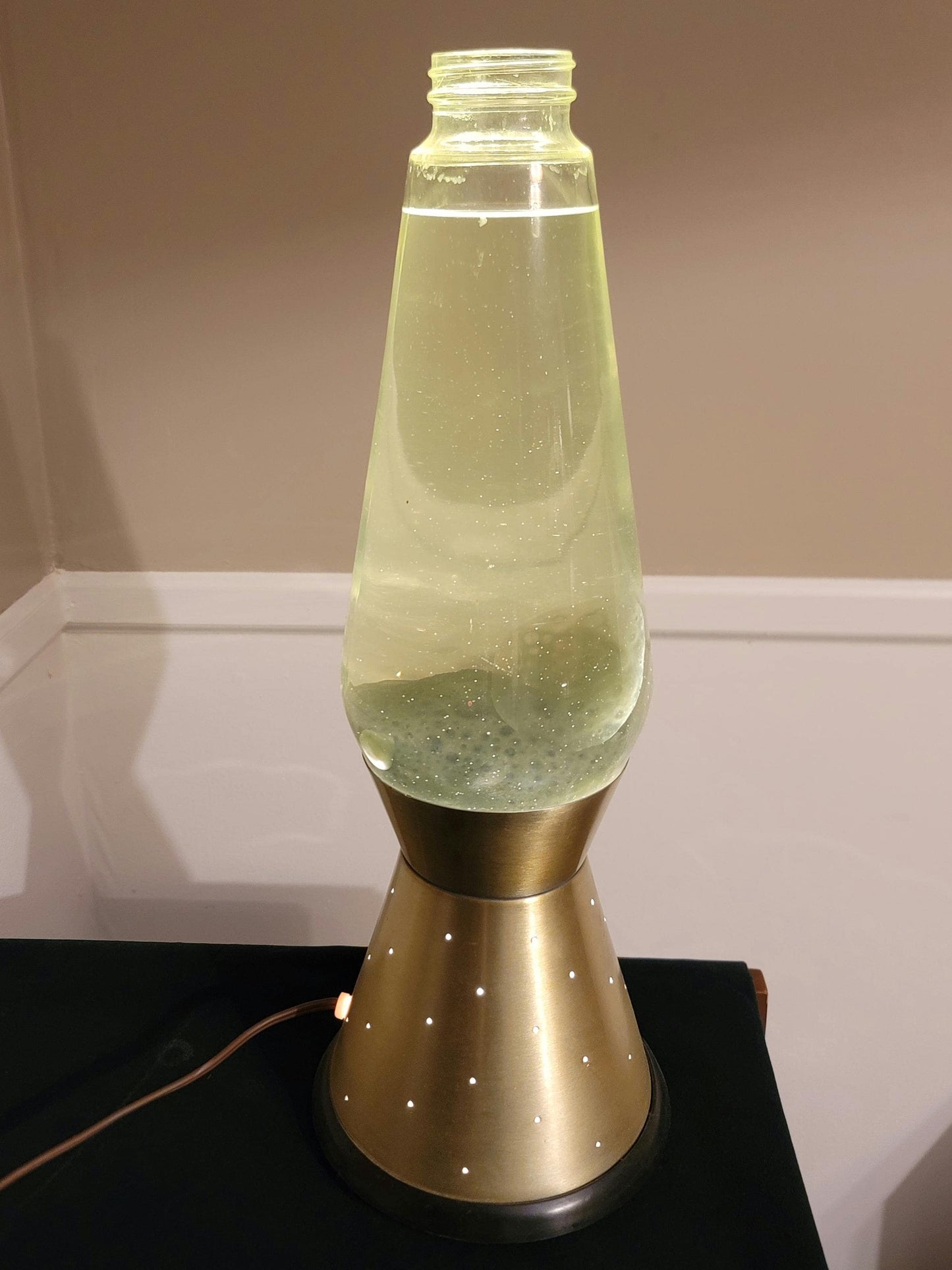 Lava Lamp Century Cap 52oz